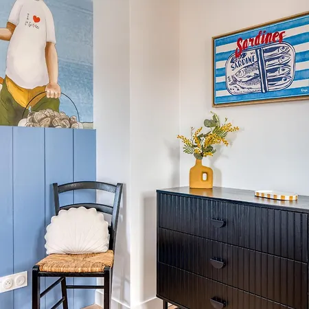 Bains De House & Jacuzzi Steps From The Walk To Town Sleeps 6 サン・ジル・クロワ・ド・ヴィ